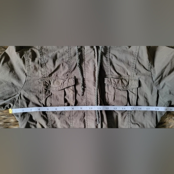 Old Navy Parka Jacket Size Large - Picture 5 of 11